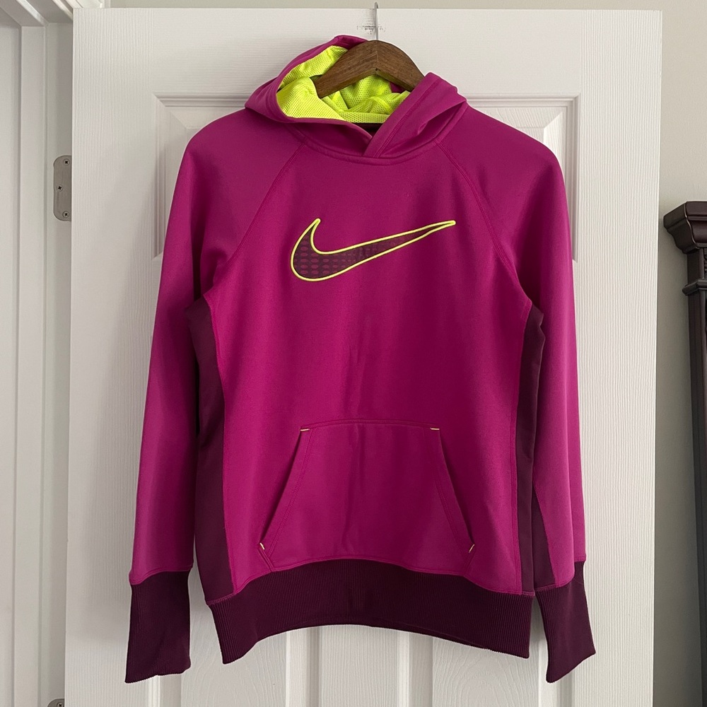 Women’s Dri fit sweatshirt